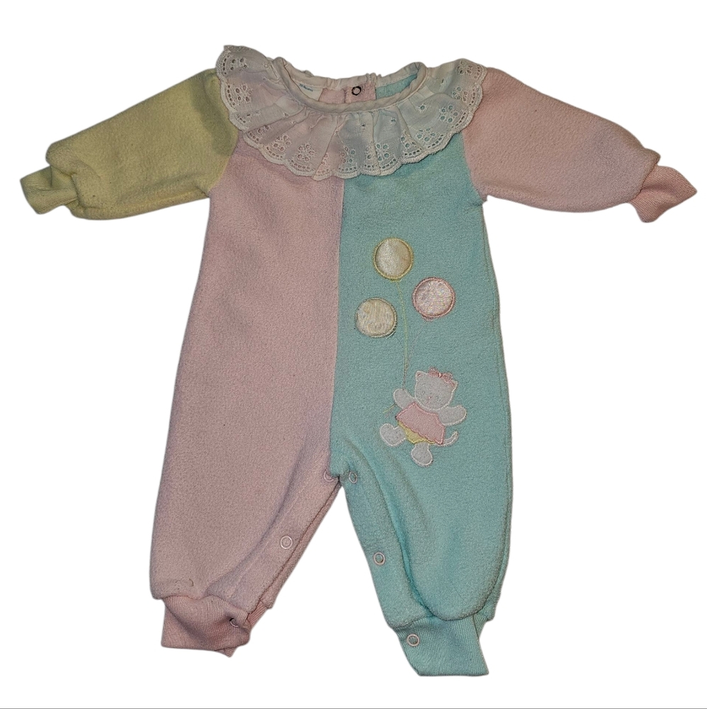 Vintage Bright Star 0-3mo Baby Outfit with Pastel Colorblocking